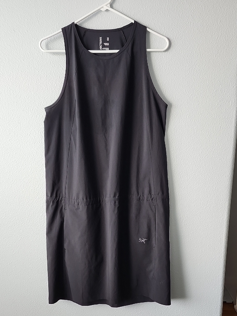 Arc'teryx Black Sleeveless Active Midi Dress